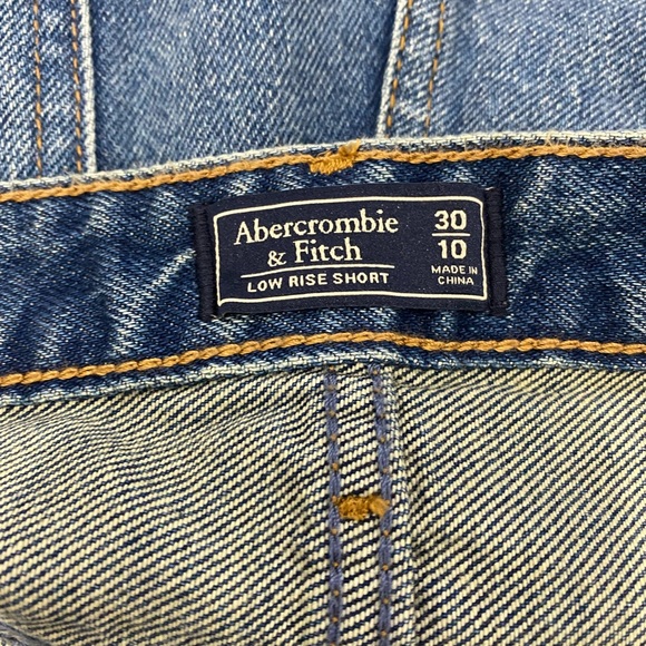 💥PRICE⬇️ 
Abercrombie & Fitch  -  Blue Jean Shorts - size 30/10 - Picture 6 of 6